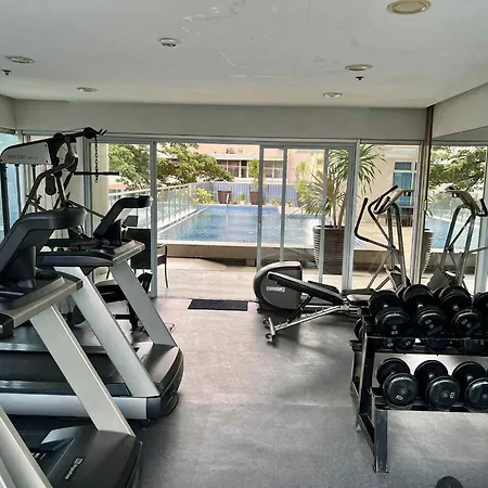 Baseline Residences 1-Bedroom 10E Internet Netflix